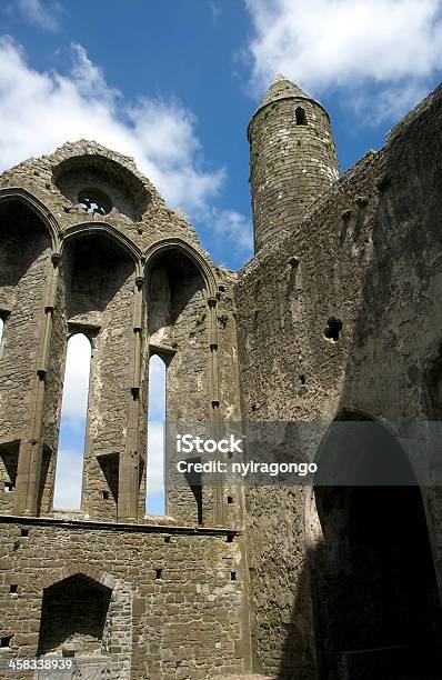 Katedra Cashel Irlandia - zdjęcia stockowe i więcej obrazów Agresja - Agresja, Bazylika, Bóg