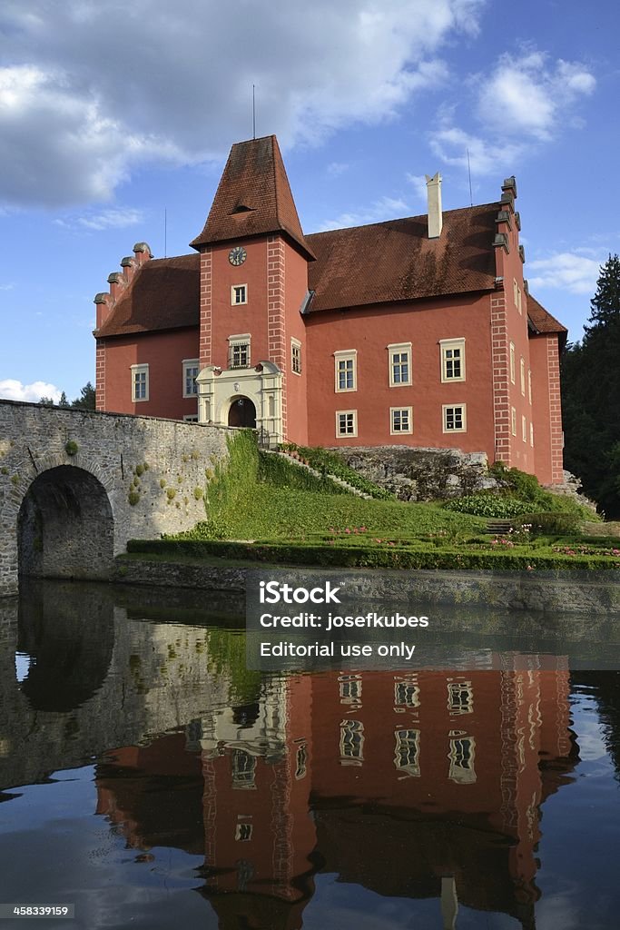 Castelo Cervena Lhota na República Tcheca - Foto de stock de Castelo Cervena Lhota royalty-free