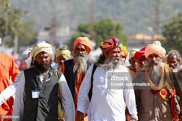 Sadhus Na Índia Pushkar - Fotografias de stock e mais imagens de Andar - Andar, Asiático e indiano, Atividade