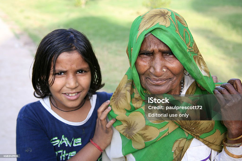 Семья - Стоковые фото Азиатского и индийского происхождения роялти-фри