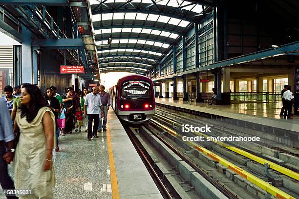 Metrobahnhof In Bangalore Stockfoto und mehr Bilder von Bangalore - Bangalore, Indien, Eisenbahn
