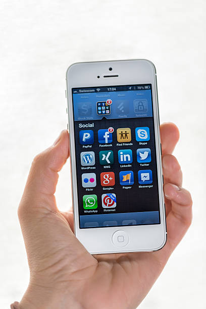 apple iphone 5, social pasta - swisscom - fotografias e filmes do acervo