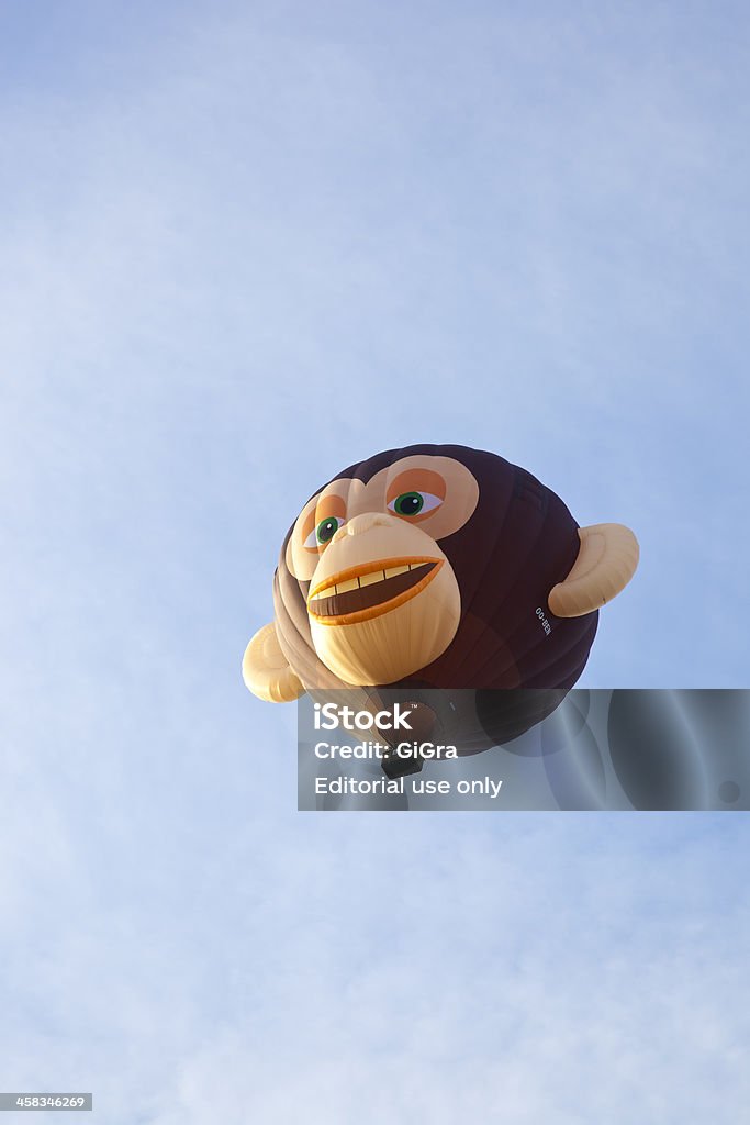 Красочные обезьяна шар Отрываться от земли - Стоковые фото Беззаботный роялти-фри