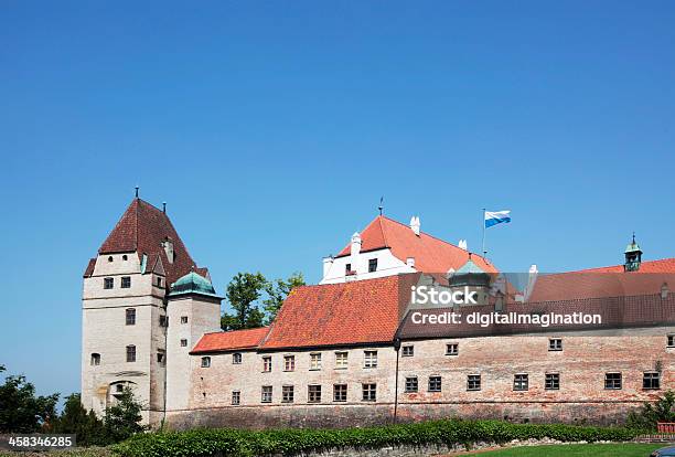 Замок Tausnitz В Landshut Германия — стоковые фотографии и другие картинки Архитектура - Архитектура, Бавария, Башня