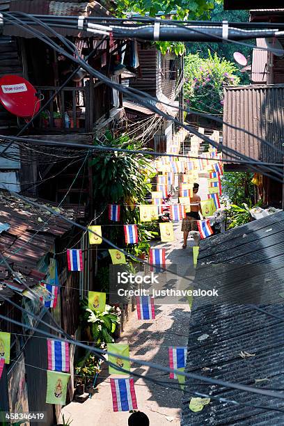 Vecchio Villaggio A Bangkok - Fotografie stock e altre immagini di Architettura - Architettura, Asia, Bandiera