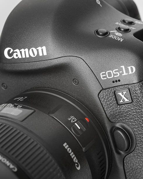 キヤノン eos 1 日に、デジタル一眼レフカメラ x プロのクローズアップ - camera dslr canon lens ストックフォトと画像