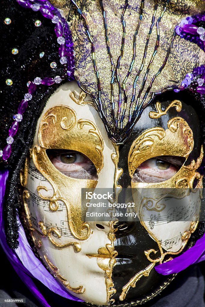 Veneziano maschera di Carnevale tradizionali - Foto stock royalty-free di Arti e mestieri