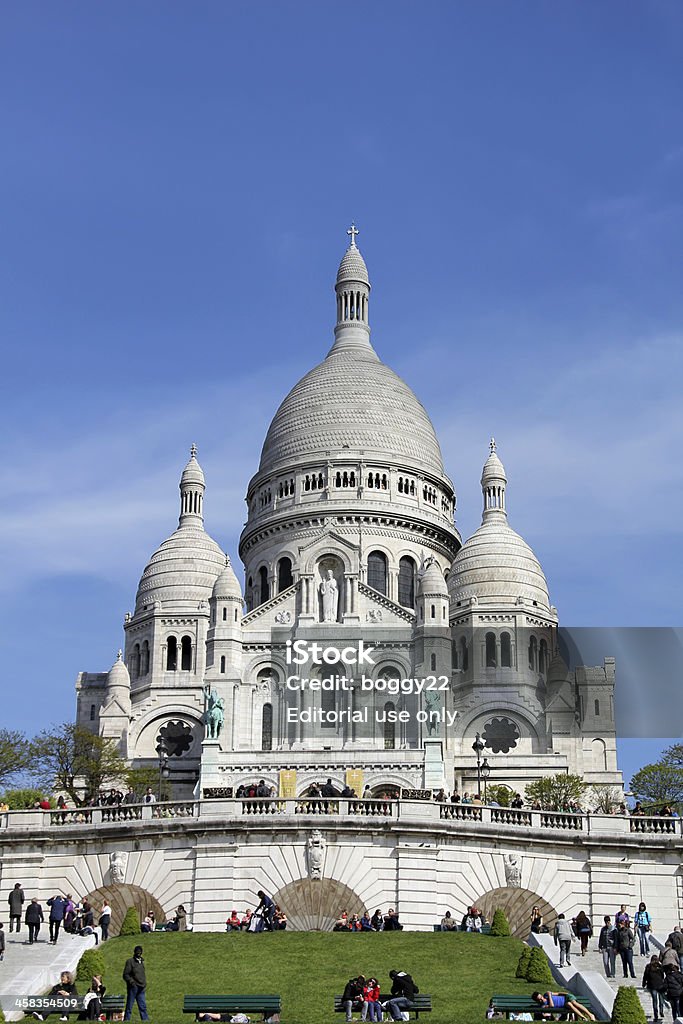 Basilica del Sacre-Coeur a Parigi - Foto stock royalty-free di Ambientazione esterna