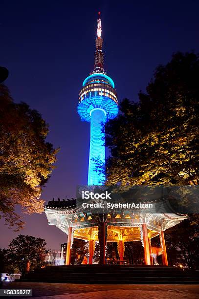 Namsan Tower Foto de stock y más banco de imágenes de N Seoul Tower - N Seoul Tower, Ciudades capitales, Corea del Sur