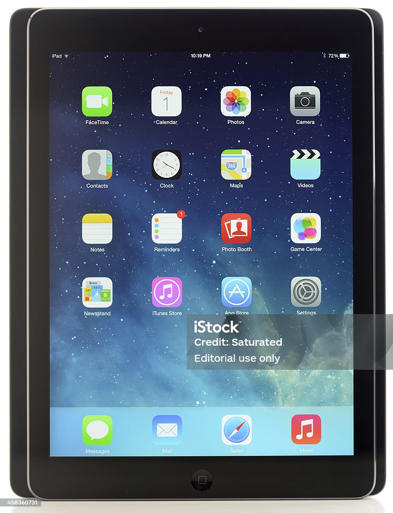 iPad Air en la parte delantera de la anterior generación - Foto de stock de Cambio libre de derechos