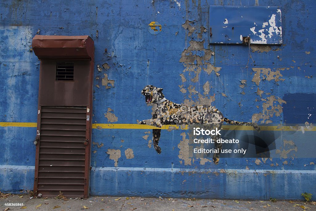 Bansky peintures dans le Bronx - Photo de Graffiti libre de droits