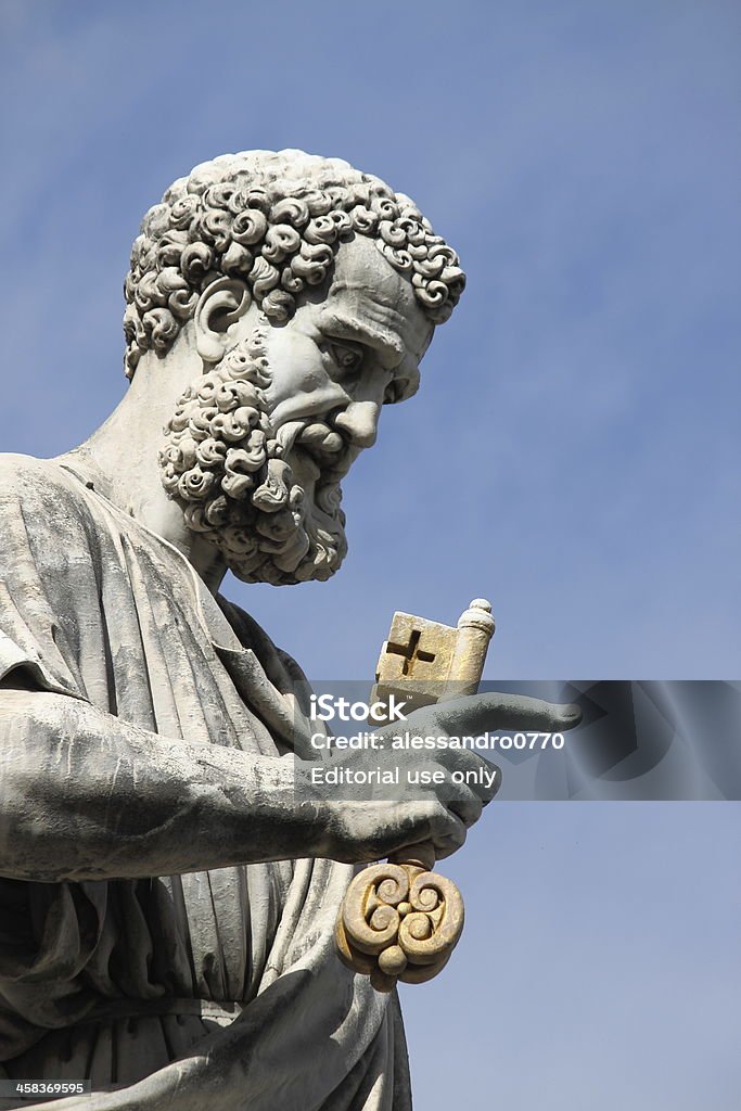 Estatua de San Pedro en el Vaticano el apóstol - Foto de stock de Apóstol libre de derechos