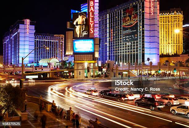 Las Vegas Boulevard Flamingo Road 泊 - アクションショットのストックフォトや画像を多数ご用意 - アクションショット, エディトリアル, カジノ