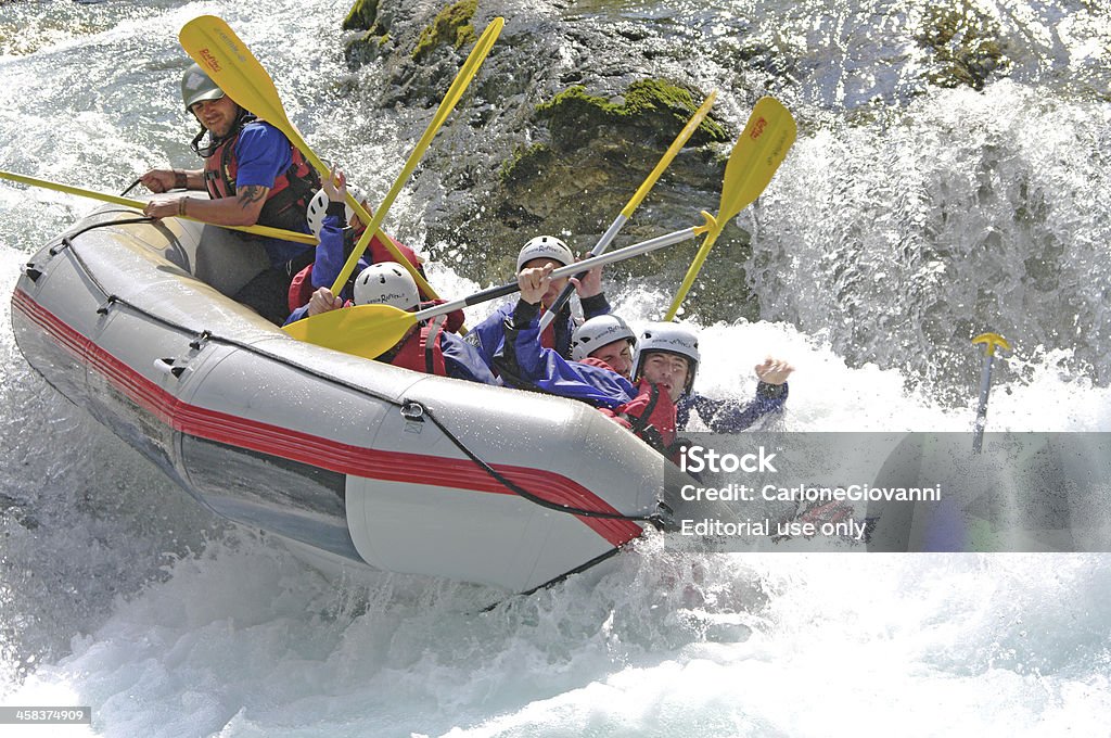Rafting accidente - Foto de stock de Accesorio de cabeza libre de derechos