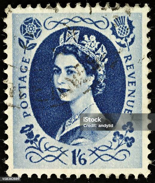 Britische Vintage Queen Elizabeth Ii Briefmarke Stockfoto und mehr Bilder von Altertümlich - Altertümlich, Blau, Briefmarke