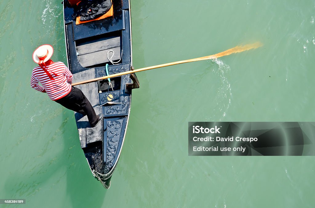 Gondoliere a Venezia - Foto stock royalty-free di Acqua