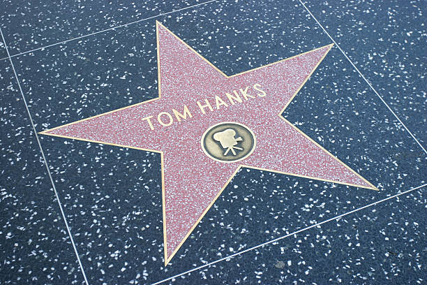 tom hanks звезда голливуда - tom hanks стоковые фото и изображения