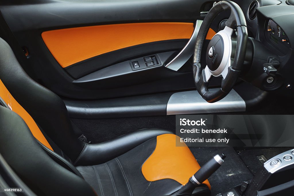 Interior Tesla Roadster Electric Sports Car - Foto de stock de 2010 royalty-free
