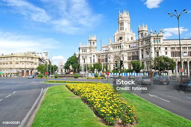 Plac Cibeles W Madrycie - zdjęcia stockowe i więcej obrazów Aleja - Aleja, Architektura, Biurowiec