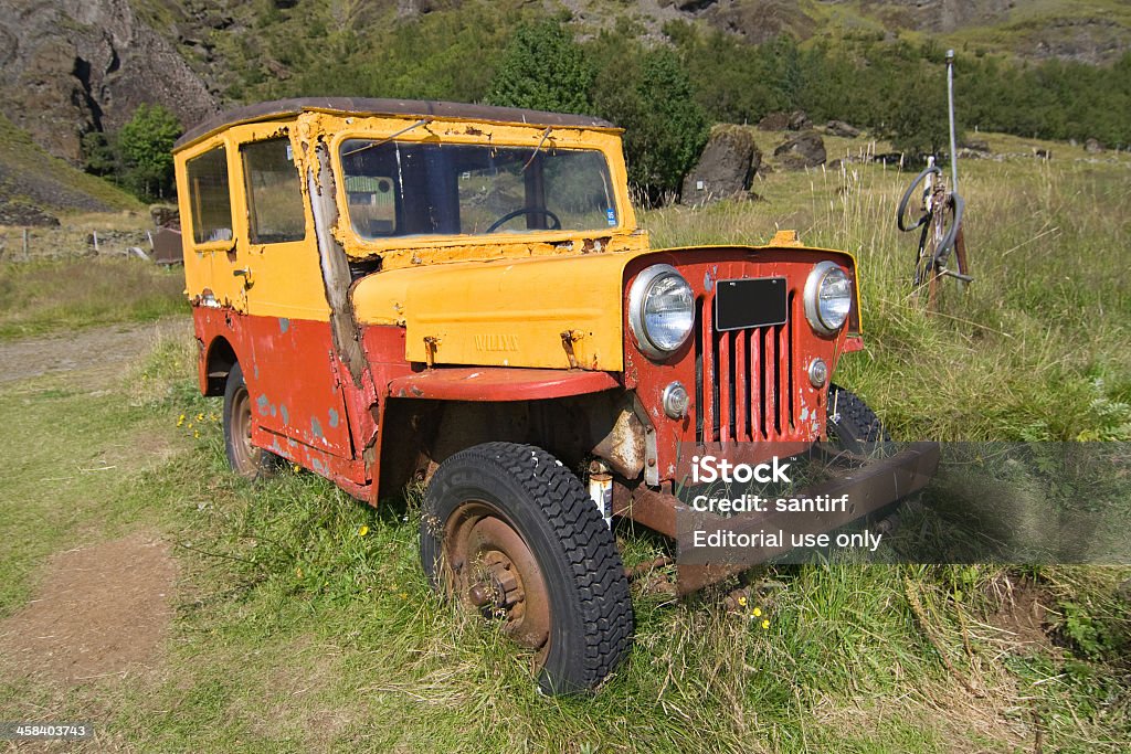 Vecchio Willys Jeep - Foto stock royalty-free di 4x4