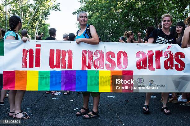Die Demonstration Gegen Gayprideparade In Madrid Stockfoto und mehr Bilder von Demonstration - Demonstration, Erfolg, Erwachsene Person