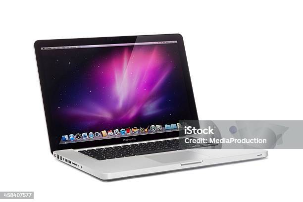 Apple Macbook Pro — стоковые фотографии и другие картинки MacBook - MacBook, Белый фон, Товар