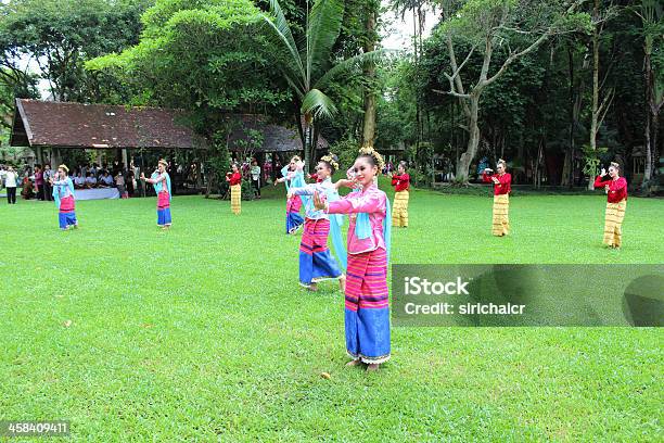 タイ出身の伝統的なランナ式イベント - お祝いのストックフォトや画像を多数ご用意 - お祝い, カラフル, キリスト教