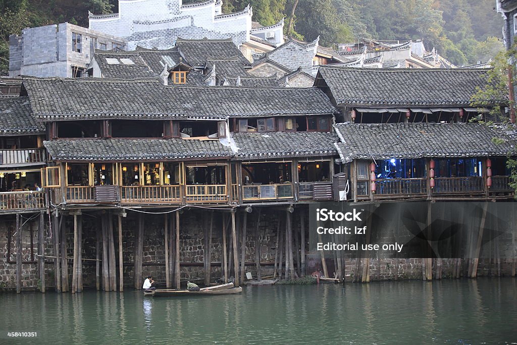 Cidade Antiga de fenghuang, china - Foto de stock de Adulto royalty-free