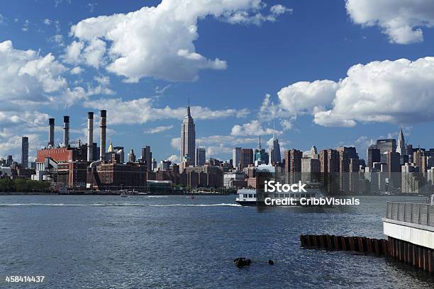 East River Sommer Blick Auf Manhattan Nyc Stockfoto und mehr Bilder von East River - East River, Fähre, Bundesstaat New York