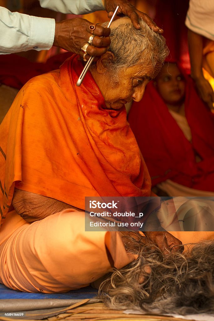 Donna prete inizio - Foto stock royalty-free di Haridwar