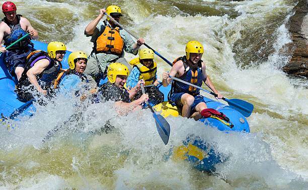 белая вода рафтинг, штат колорадо - rafting white water rafting river colorado стоковые фото и изображения