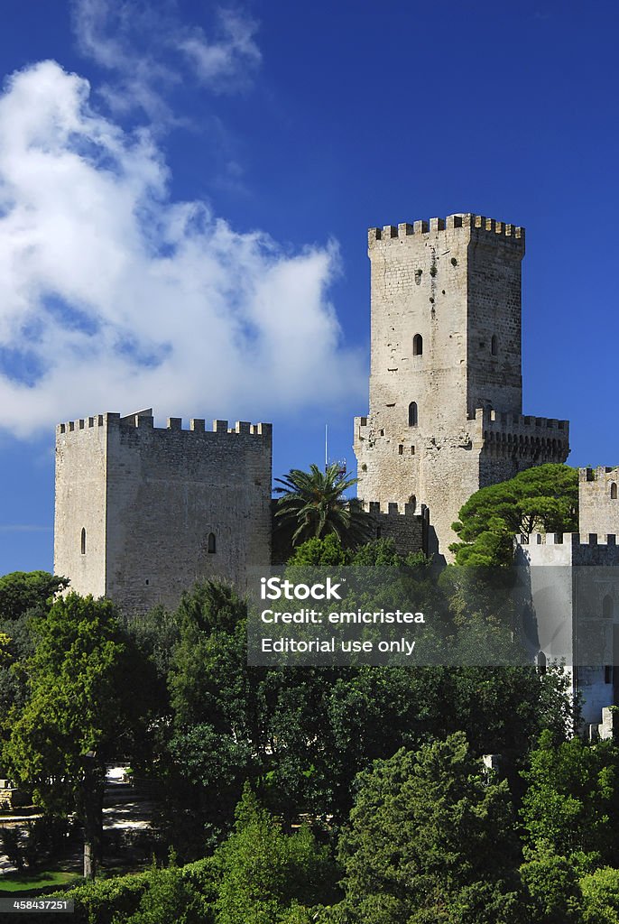 Balio e o Castelo de Erice, Sicília - Foto de stock de Antigo royalty-free