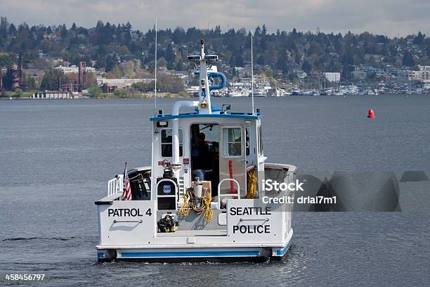 Сиэтл Полицейская Лодка — стоковые фотографии и другие картинки Lake Union - Lake Union, Seattle Police Department, Без людей