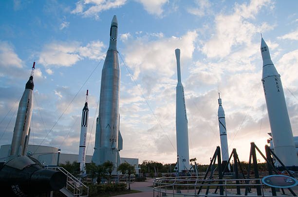 rocket garden im sonnenuntergang - nasa stock-fotos und bilder