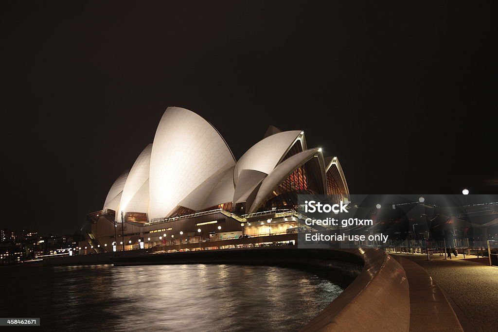 Porto di Sydney opera house di notte con vista - Foto stock royalty-free di Acqua