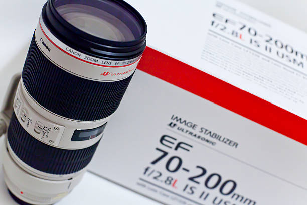 canon ef de 70 a 200 mm f/2.8l é ii usm zoom lente telefotográfica - camera canon lens photographer imagens e fotografias de stock