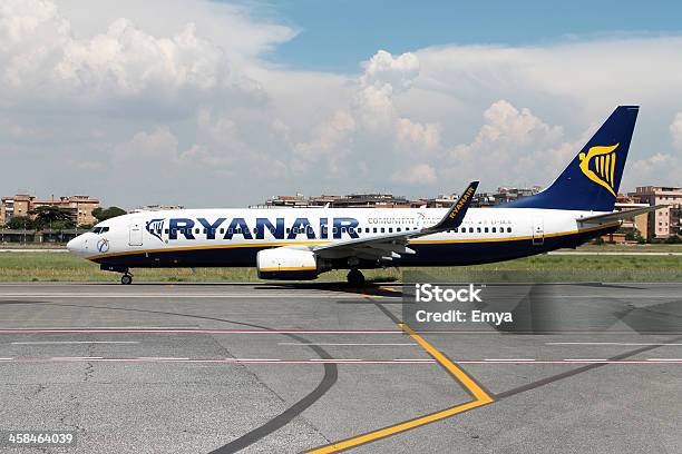 Ryanair Flugzeug Stockfoto und mehr Bilder von Boeing - Boeing, Boeing 737, Economy-Class