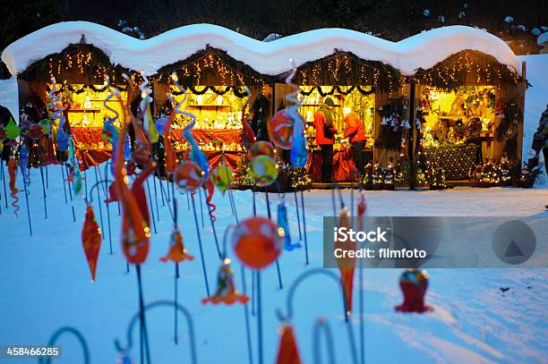 Mercado Navideño En Baviera Foto de stock y más banco de imágenes de Adorno de navidad - Adorno de navidad, Aire libre, Alemania