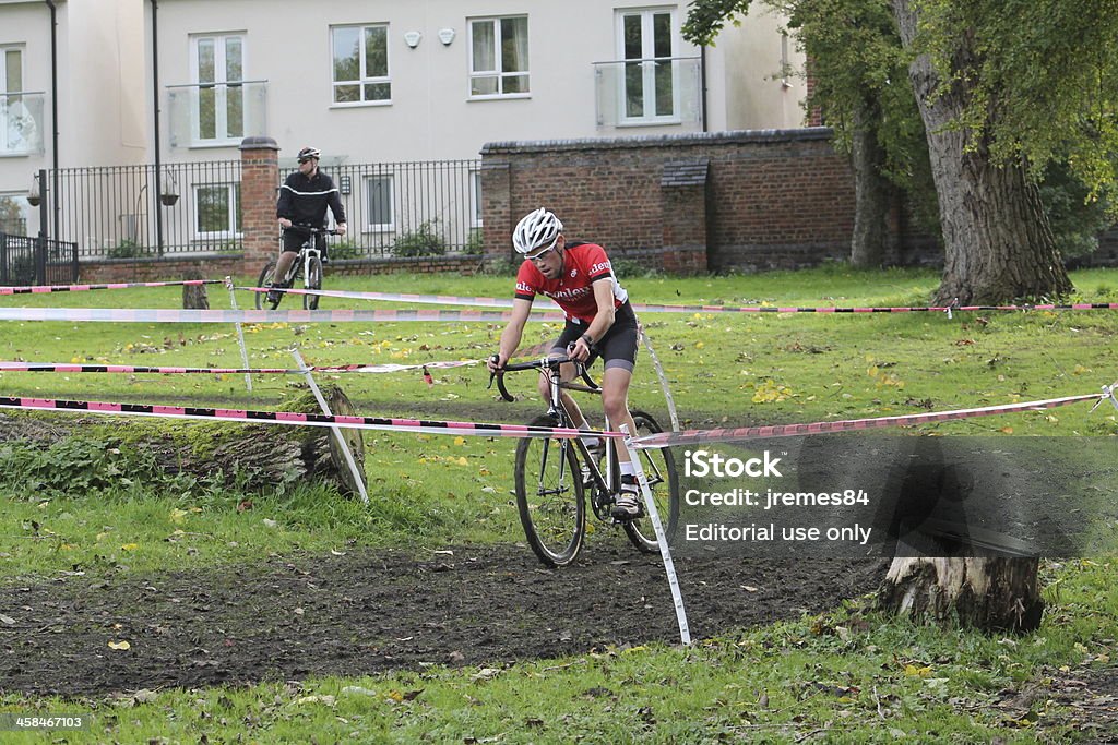 Les cyclistes dans Rapha 2013 Super Cross Elite course de compétition - Photo de 2000-2009 libre de droits