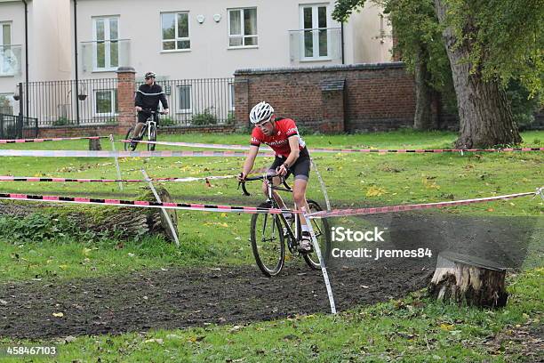 Photo libre de droit de Les Cyclistes Dans Rapha 2013 Super Cross Elite Course De Compétition banque d'images et plus d'images libres de droit de 2000-2009