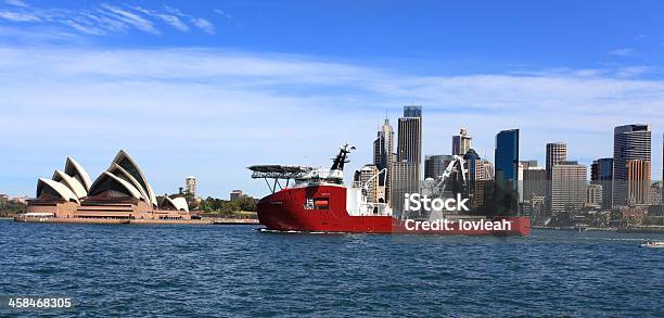 ネイビーの船オーシャンシールドシドニーオペラハウス - オーストラリアのストックフォトや画像を多数ご用意 - オーストラリア, 緊急事態管理, ウォーターフロント
