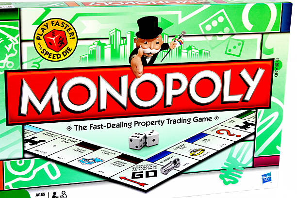 de monopólio jogo - monopoly board game part of leisure games play imagens e fotografias de stock
