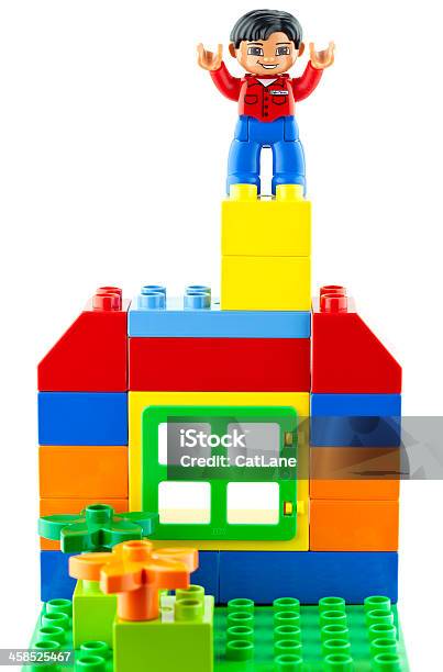 Photo libre de droit de Lego Homme Et De banque d'images et plus d'images  libres de droit de Jeu de construction - Jeu de construction, LEGO Duplo,  Adulte - iStock