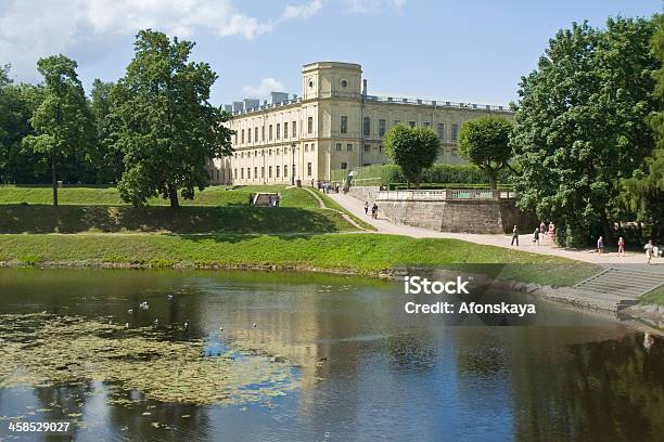 Foto de Gatchina Palace e mais fotos de stock de Arquitetura - Arquitetura, Cidade, Cidade pequena