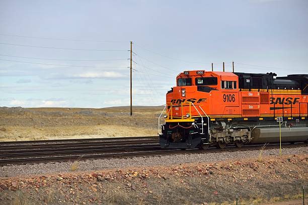 bnsf 鉄道、バーリントン北 santa fe - warren buffett ストックフォトと画像