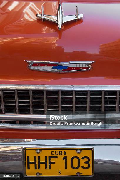 Rosso Chevrolet - Fotografie stock e altre immagini di Ambientazione esterna - Ambientazione esterna, America Latina, Automobile