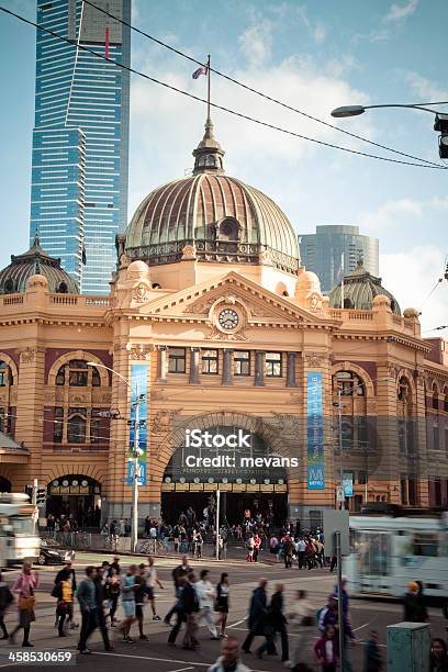 Stazione Di Via Flinders - Fotografie stock e altre immagini di Stazione di Via Flinders - Stazione di Via Flinders, Australia, Stile edoardiano