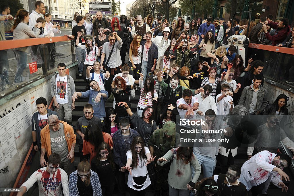 Zombie jour de la Mort qui marche - Photo de Adulte libre de droits