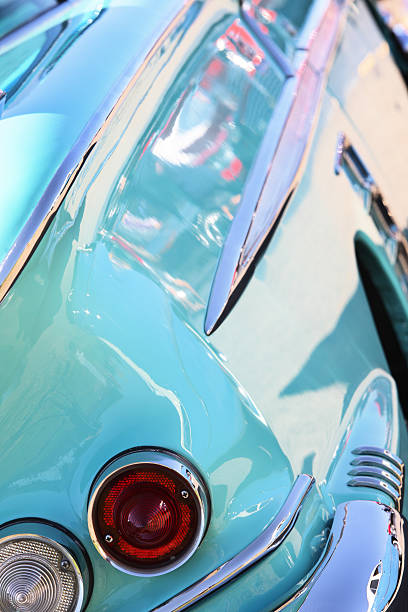 1958 chevrolet impala veículo - vehicle door vintage car collectors car sedan - fotografias e filmes do acervo