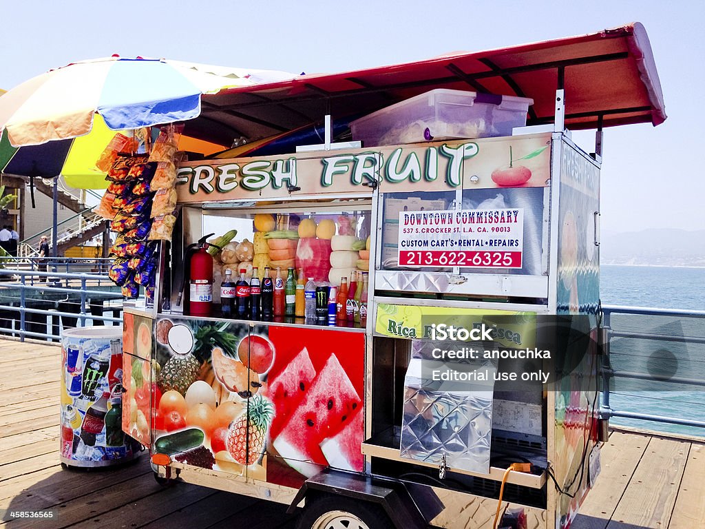 Fruits frais et des en-cas, mets-toi debout sur la jetée de Santa Monica - Photo de Aliment libre de droits